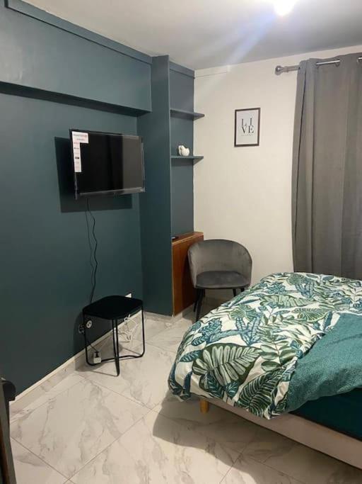 Charmant Studio Dans Maison Appartement Sarcelles Buitenkant foto